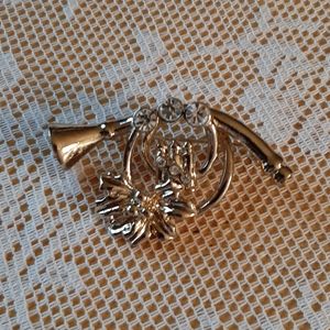 Gold Trumpet Pin/Brooch